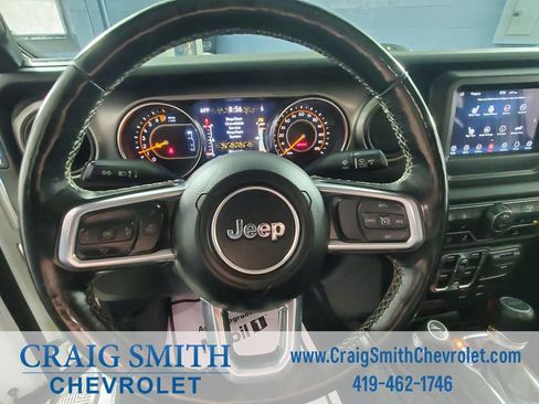 Used 2020 Jeep Gladiator Sport w/ Quick Order Package 24S image 16