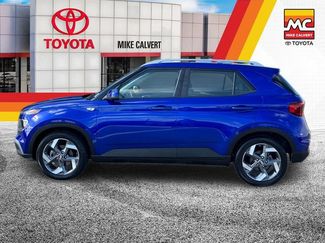 Used 2025 Hyundai Venue SEL FWD video 2