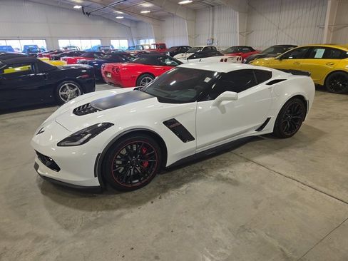 Used 2017 Chevrolet Corvette Z06 image 1