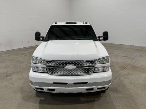 Used 2007 Chevrolet Silverado 3500 LT w/ Heavy-Duty Power Package image 4