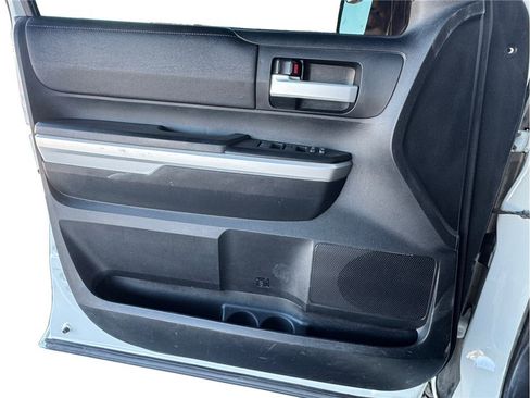 Used 2016 Toyota Tundra SR5 w/ TRD Off Road Package image 17