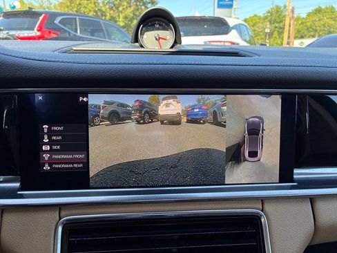 Used 2020 Porsche Panamera 4S AWD/4WD image 39
