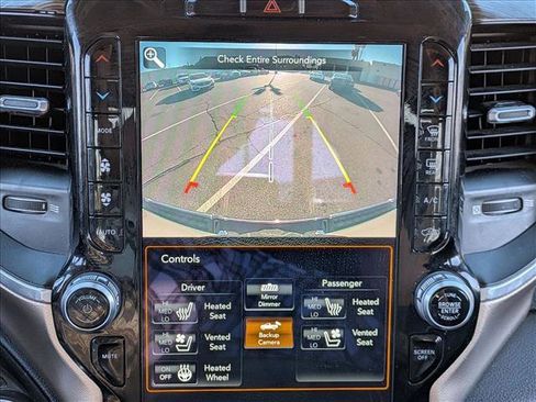 Used 2020 RAM 1500 Laramie image 14