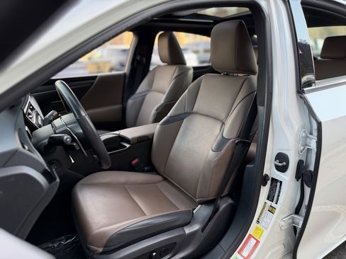 Used 2022 Lexus ES 350 w/ Premium Package image 26