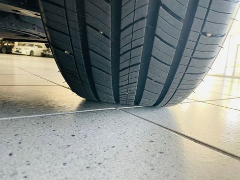 Certified 2025 Lexus ES 350 w/ Premium Package image 16