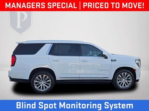 Used 2023 GMC Yukon Denali AWD/4WD image 4