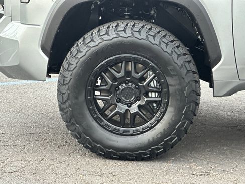New 2026 Toyota Tundra Limited AWD/4WD image 23