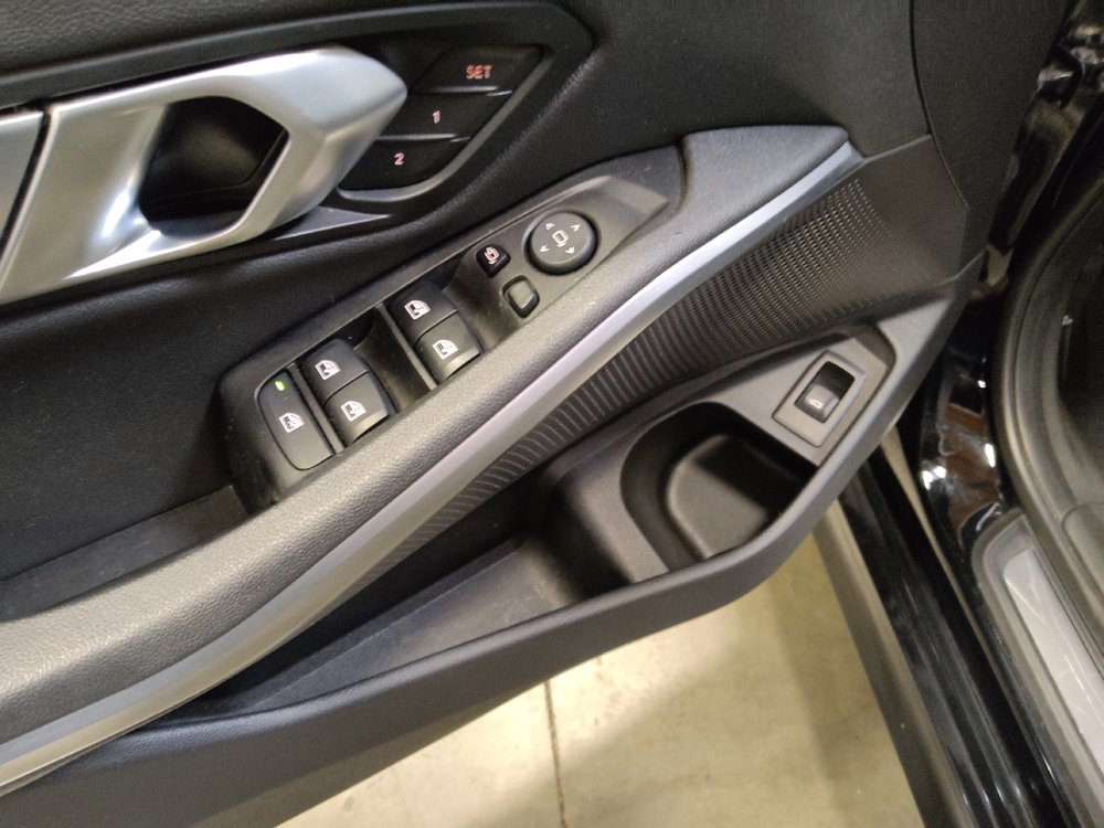 Used 2020 BMW 330i Sedan w/ Driving Assistance Package RWD image 27