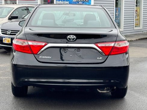 Used 2015 Toyota Camry LE FWD image 6