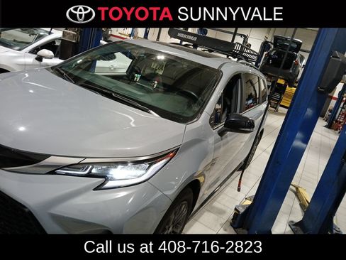 Used 2024 Toyota Sienna XSE w/ XSE Premium Package AWD/4WD image 1