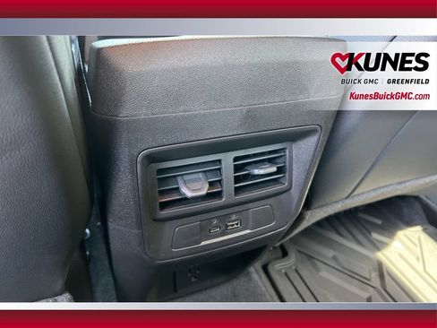 Used 2026 GMC Canyon AT4 w/ Technology Plus Package AWD/4WD image 36