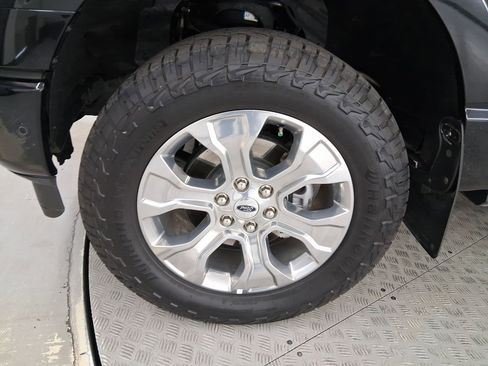 Used 2023 Ford F150 Platinum w/ Equipment Group 701A High image 11