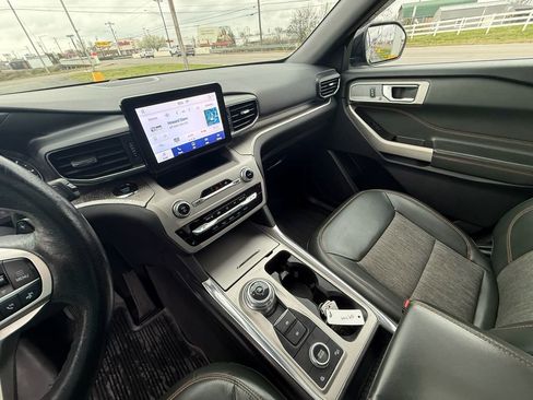 Used 2023 Ford Explorer Timberline w/ Timberline Technology Package image 15