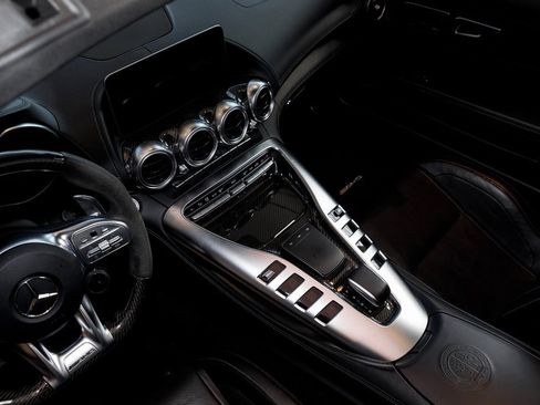 Used 2020 Mercedes-Benz AMG GT C image 21