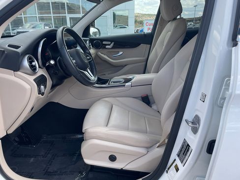 Used 2021 Mercedes-Benz GLC 300 300 4MATIC image 13