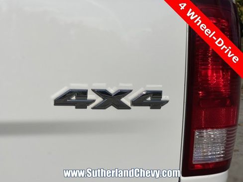 Used 2022 RAM 1500 Classic SLT w/ Electronics Group image 12