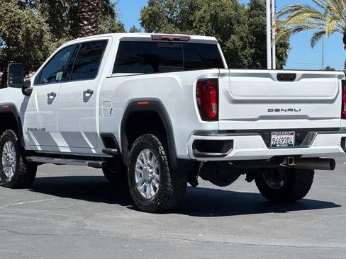 Used 2022 GMC Sierra 3500 Denali AWD/4WD image 5
