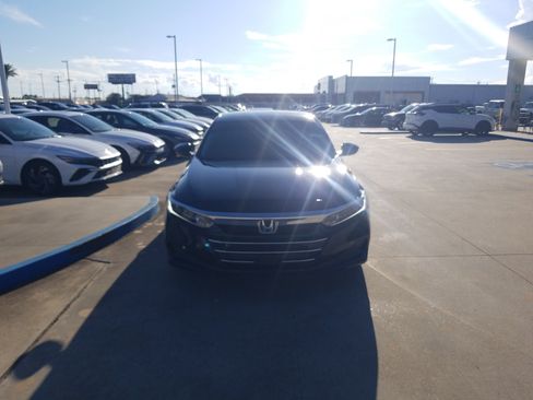 Used 2021 Honda Accord LX image 2