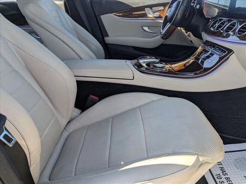 Used 2020 Mercedes-Benz E 350 Sedan image 19