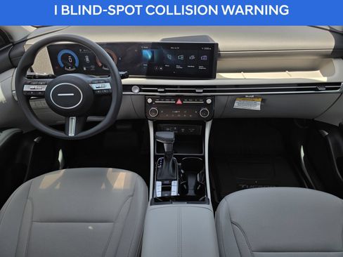 Certified 2026 Hyundai Tucson SEL Plus FWD image 12
