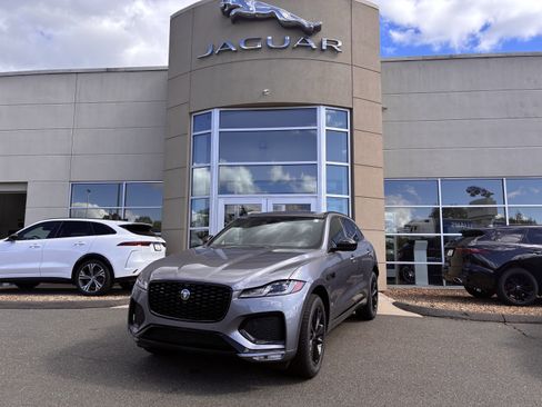 Used 2026 Jaguar F-PACE R-Dynamic S image 1
