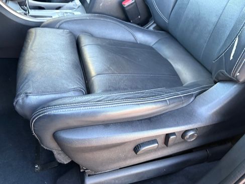 Used 2021 Subaru Ascent Limited w/ Technology Package image 33