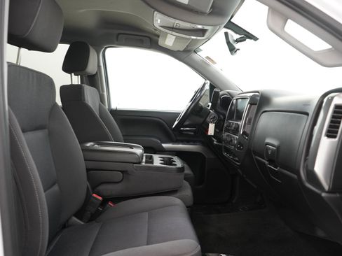 Used 2018 Chevrolet Silverado 1500 LT w/ All Star Edition AWD/4WD image 11