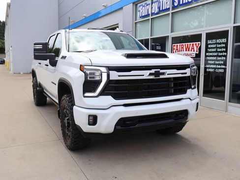 Certified 2024 Chevrolet Silverado 2500 LTZ w/ LTZ Plus Package AWD/4WD image 2