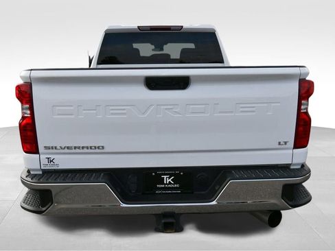 Used 2024 Chevrolet Silverado 2500 LT image 11