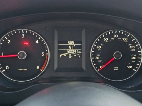 Used 2014 Volkswagen Jetta TDI Value Edition image 4