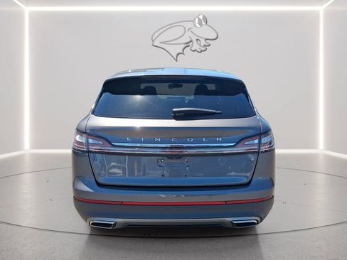 Used 2021 Lincoln Nautilus AWD w/ Equipment Group 101A image 4