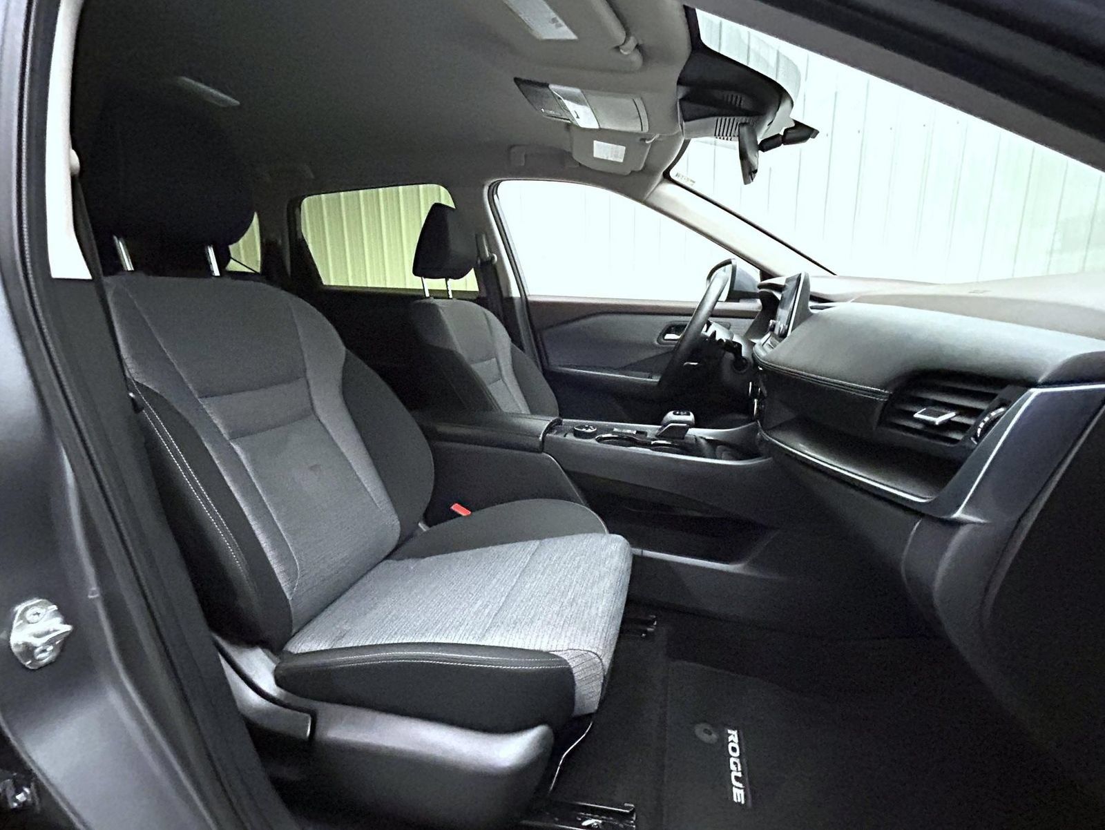 Certified 2023 Nissan Rogue SV AWD/4WD image 15