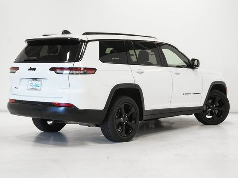 Certified 2023 Jeep Grand Cherokee L Altitude image 7