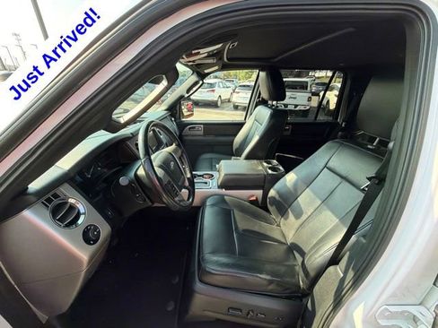 Used 2017 Ford Expedition Limited w/ Equipment Group 301A RWD image 24