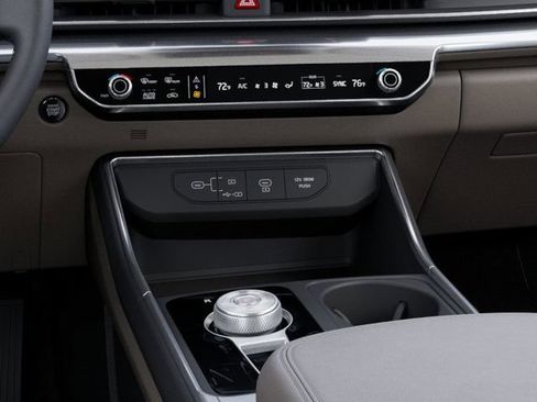Used 2026 Kia Carnival LXS FWD image 30