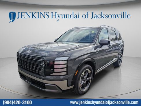 Used 2026 Hyundai Palisade Limited image 12