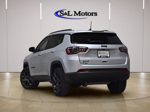 New 2026 Jeep Compass Latitude AWD/4WD image 5