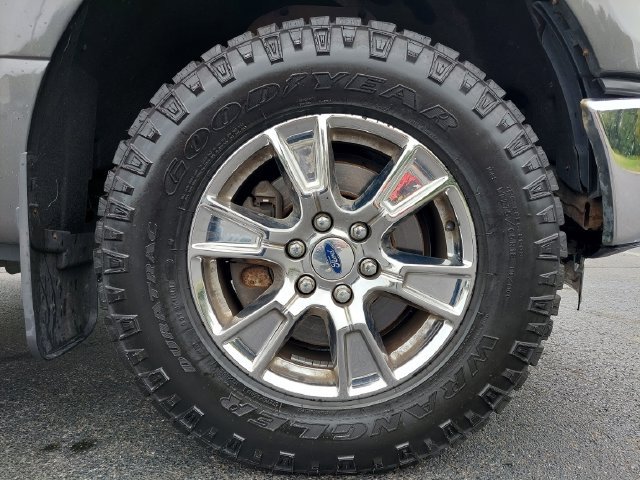 Used 2016 Ford F150 XLT w/ Equipment Group 302A Luxury AWD/4WD image 31