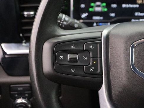 Used 2025 GMC Sierra 1500 SLT image 11