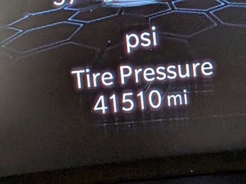 Certified 2024 Jeep Compass Limited image 24