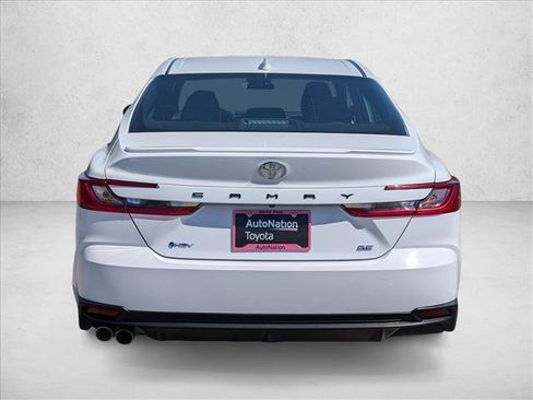 Certified 2025 Toyota Camry SE FWD image 7