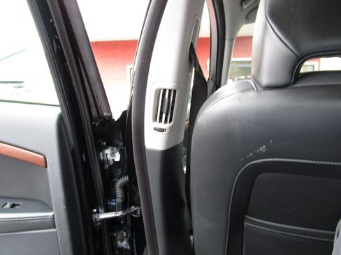 Used 2011 Volvo S80 3.2 w/ Climate Pkg image 16