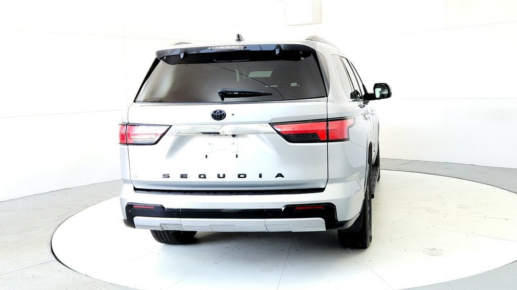 Certified 2023 Toyota Sequoia Limited AWD/4WD image 5
