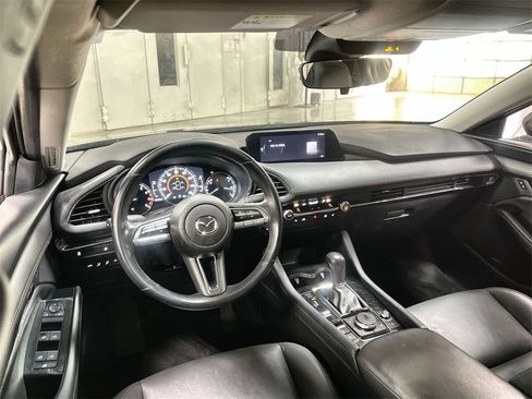 Used 2022 MAZDA MAZDA3 s image 18