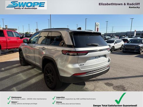 New 2026 Jeep Grand Cherokee Altitude AWD/4WD image 3