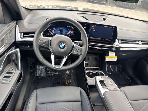 New 2026 BMW X2 xDrive28i w/ Convenience Package AWD/4WD image 7