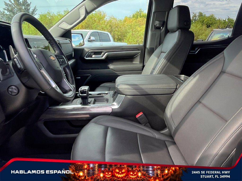 Used 2025 Chevrolet Silverado 1500 LTZ AWD/4WD image 10