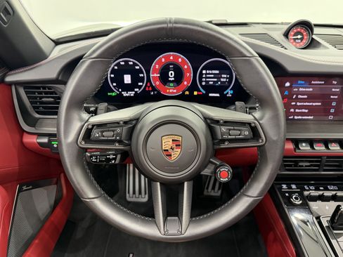 Certified 2025 Porsche 911 Targa 4 GTS AWD/4WD image 46