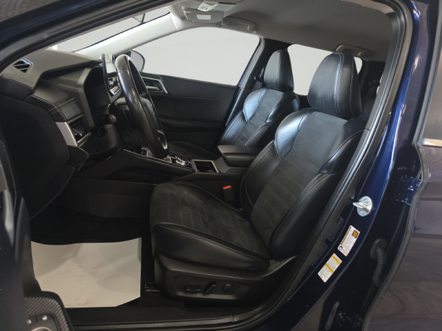 Used 2024 Mitsubishi Outlander SE AWD/4WD image 12