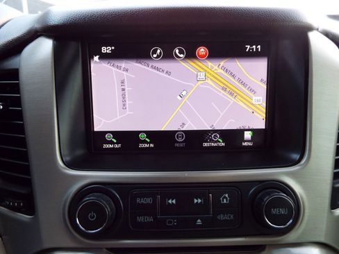 Used 2015 GMC Yukon XL Denali w/ Touring Package image 16